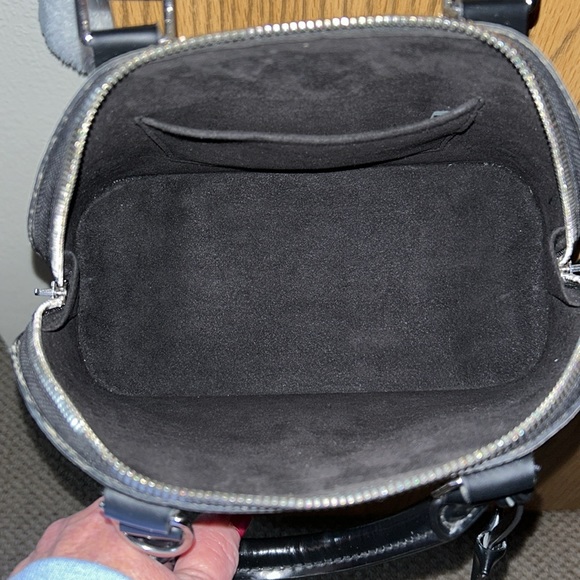 Rare limited edition Louis Vuitton Epi azteque Alma BB - Picture 13 of 16